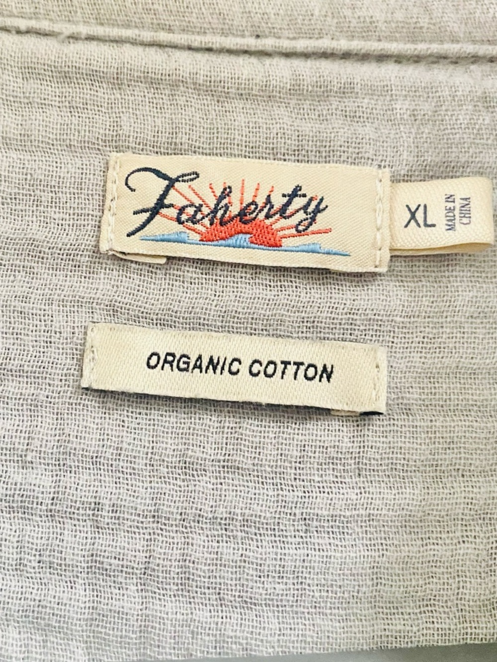 Faherty Indio Dream Cotton Gauze Button Up Light Grey Top Like New XL - Picture 6 of 6